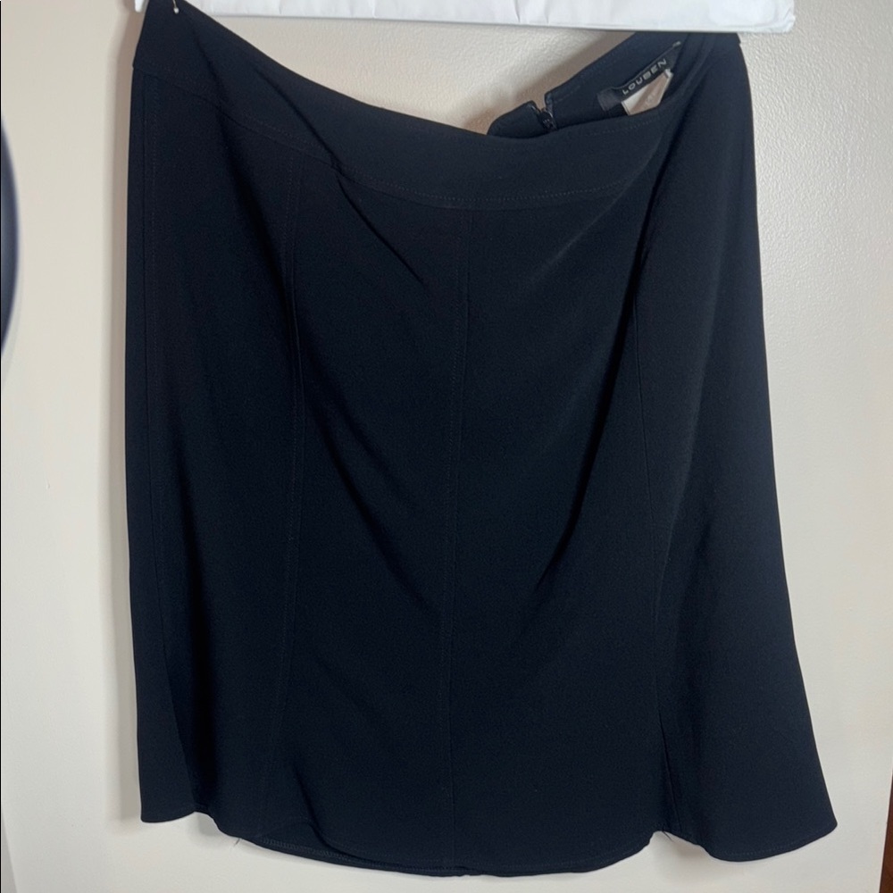 Elegant Black Skirt